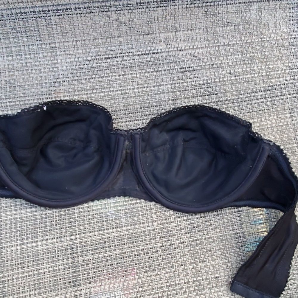 Strapless Bra - Picture 4 of 5